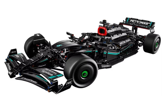 42171 - Mercedes W14 E F1 Car 1642 Pieces